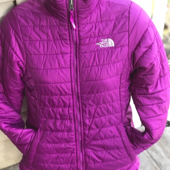 The North Face Other - 🎉🎉🎉The northface Reversible mossbud swirl coat